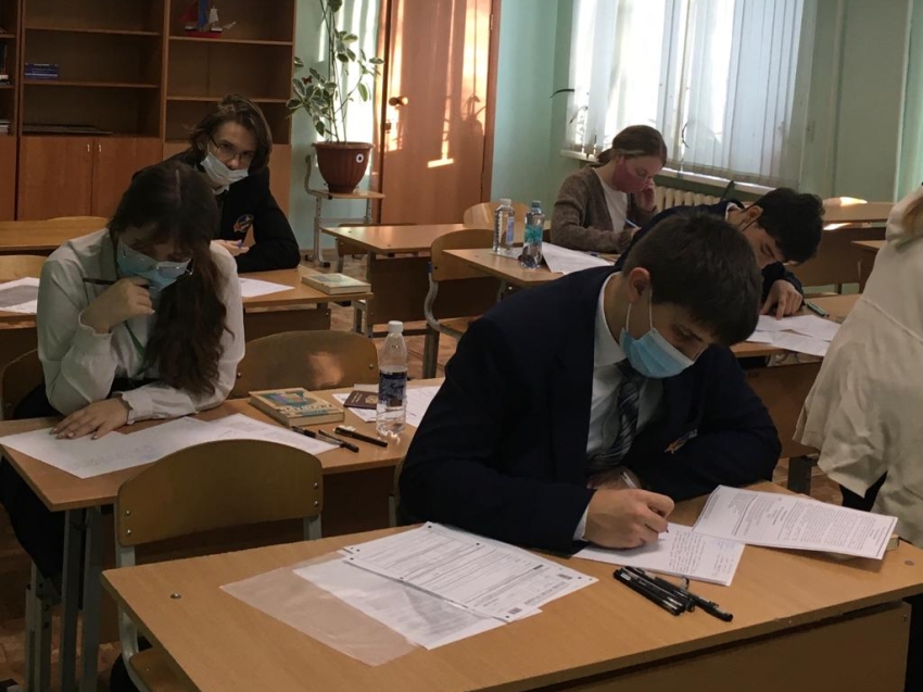 ​Выпускники школ Забайкальского края написали итоговое сочинение